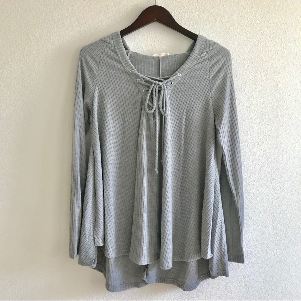 LAST1️⃣////SOFT IVORY LACE UP HOODIE - Picture 6 of 11